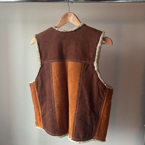 VINTAGE LEATHER SHEARLING-STYLE WESTERN SUEDE BROWN VEST ADULT SIZE 40 - Picture 2 of 6